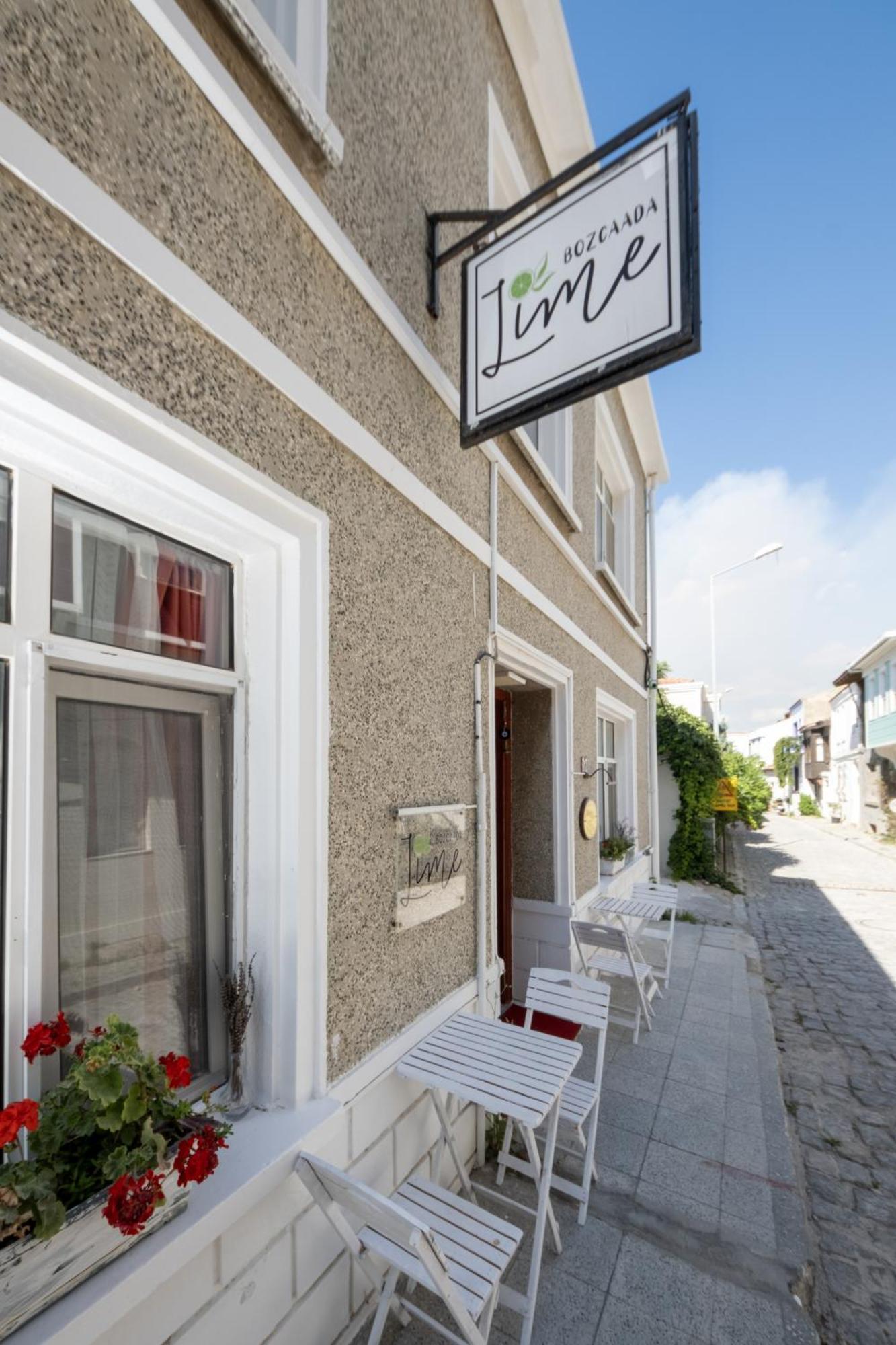 Lime Bozcaada Hotel ภายนอก รูปภาพ