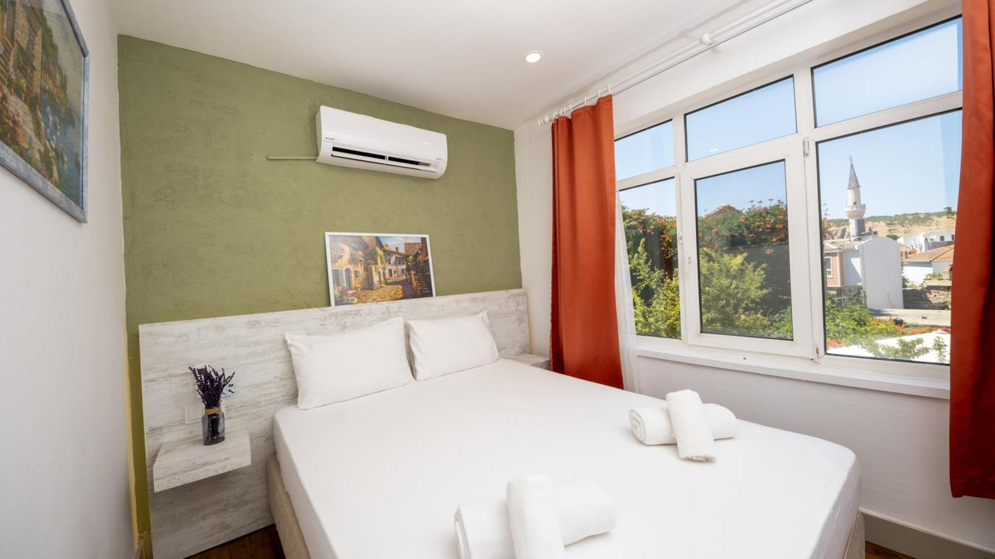 Lime Bozcaada Hotel ภายนอก รูปภาพ